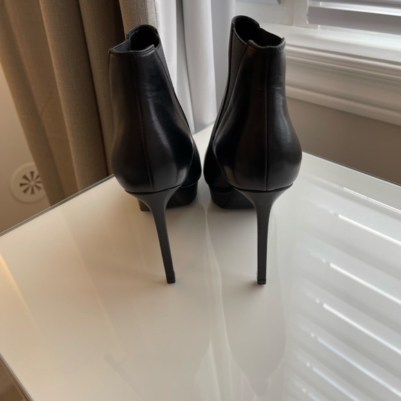 YVES SAINT LAURENT Black Leather Janis 105 Ankle Boots Size 37 - Picture 9 of 14